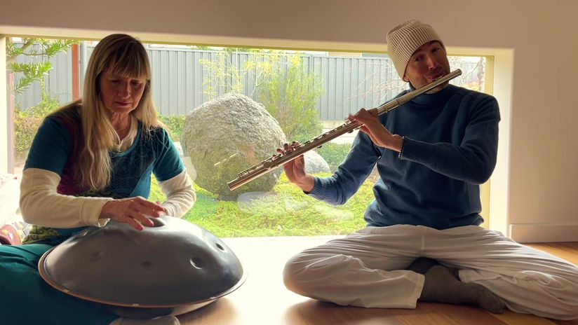 Geeti & Gyan - Hang + Flute Meditation Music
